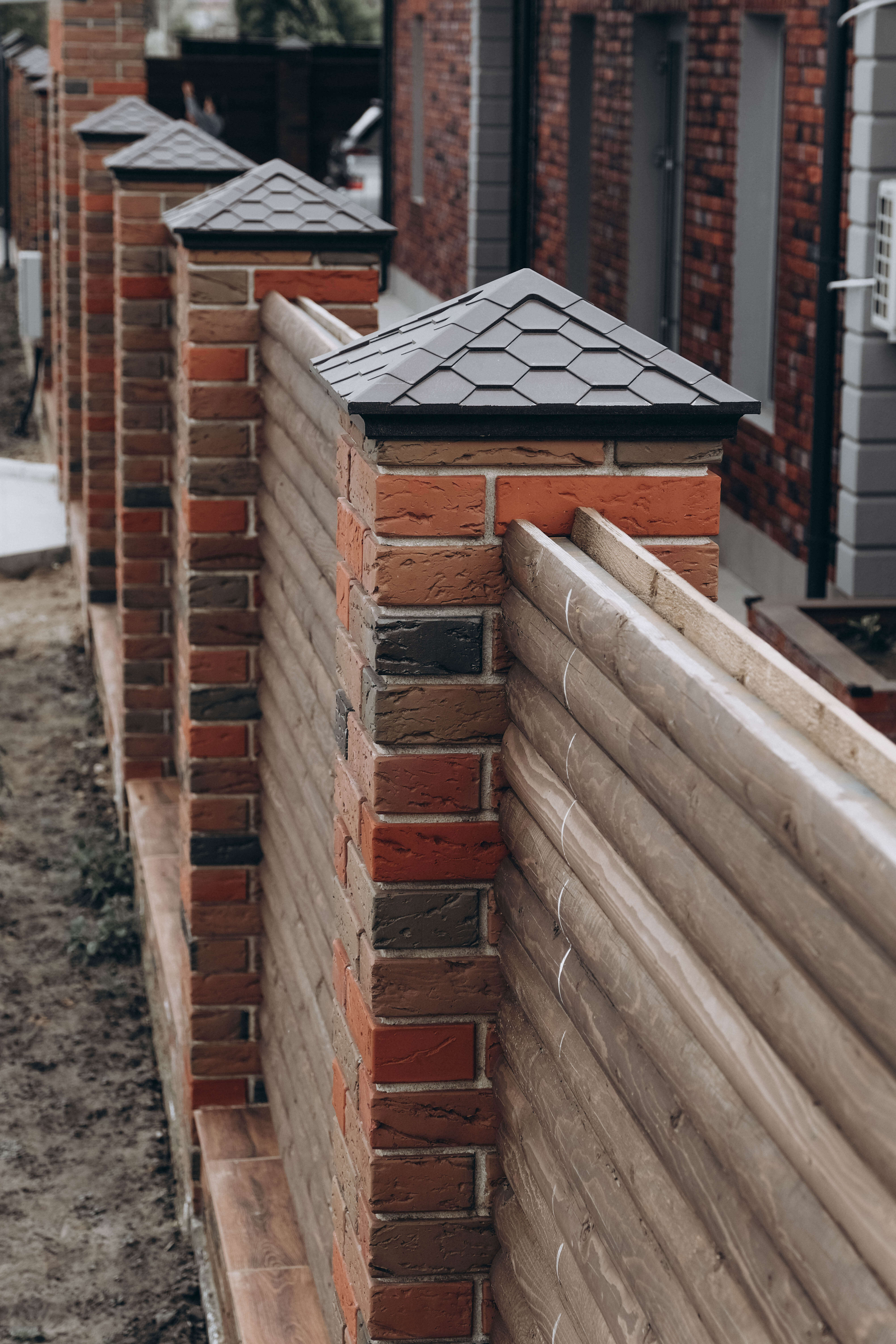 Колпак Zking Эверест Коричневый на столб 1.5х1.5 кирпича (390х390мм) в Клину фото